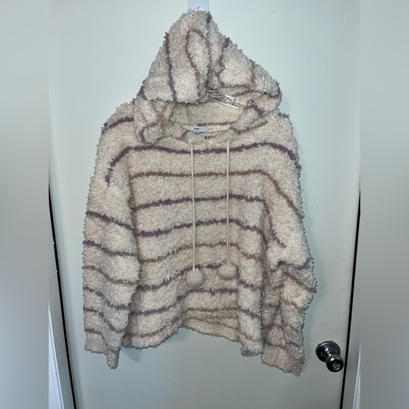 Vanilla Sky Fate Fuzzy Striped Hooded Sweater Fate Sz small - Picture 7 of 8